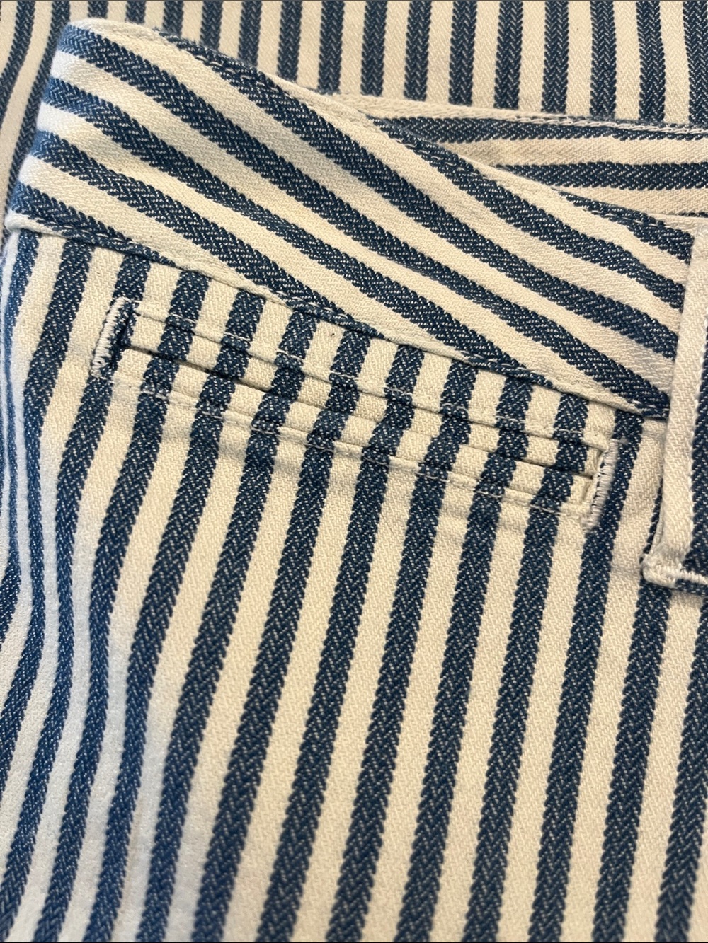 Madewell Blue and White Striped Wide-Leg Jeans - Picture 4 of 8